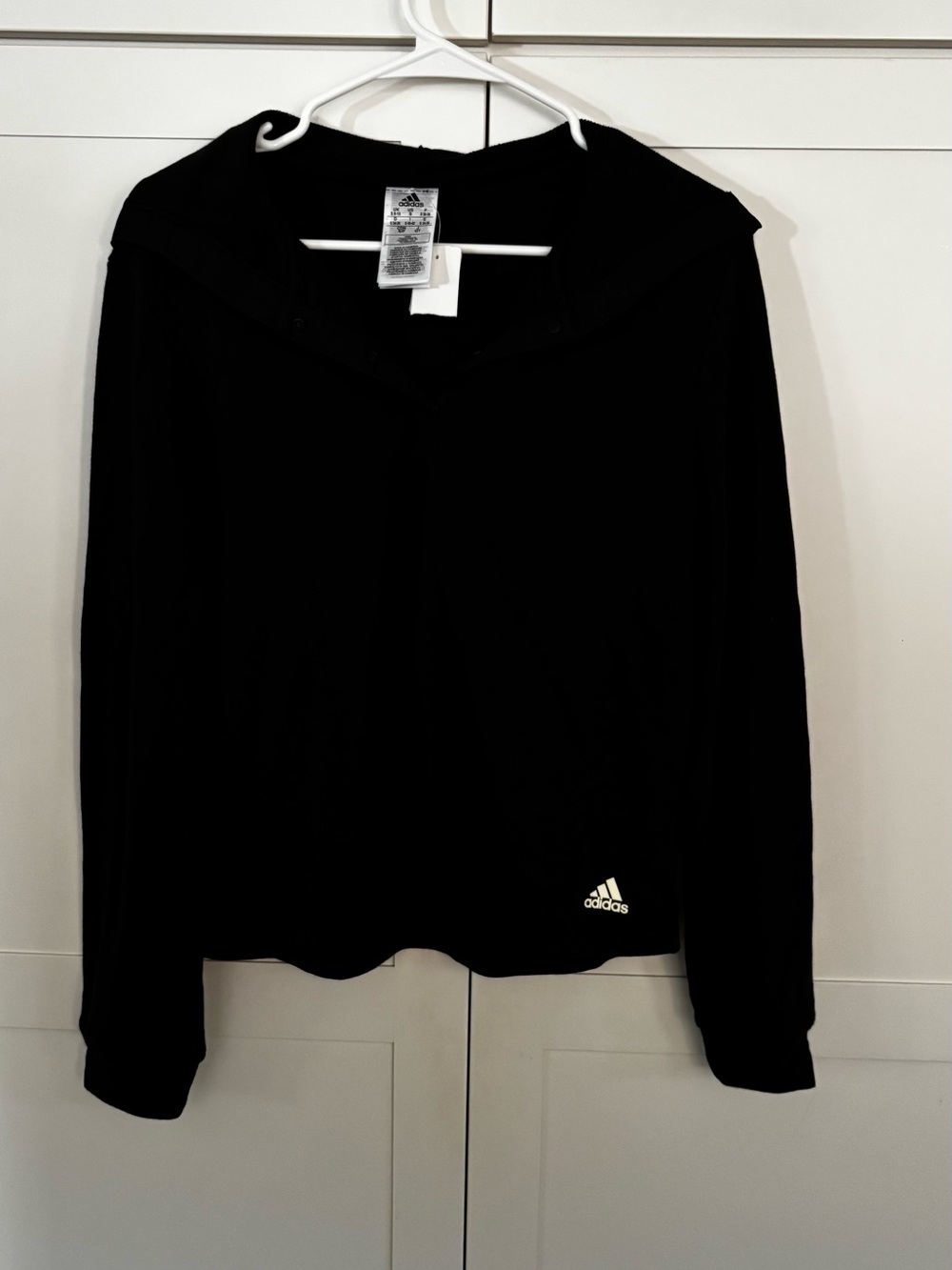 NWT adidas Women's Black snap front hoodie with Small Logo